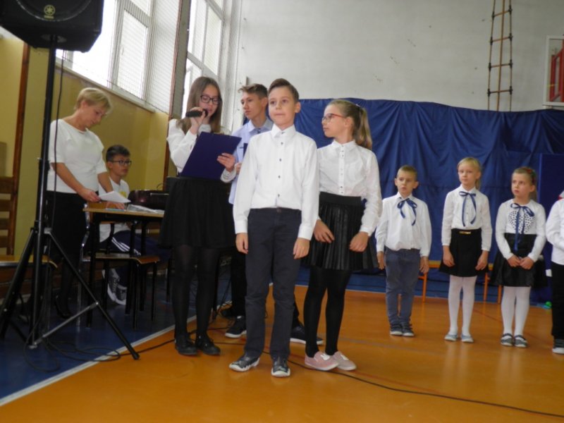 Pasowanie na ucznia klasy I.